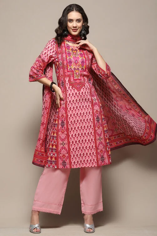 Ladies Pink Cotton Printed Straight Suit Set