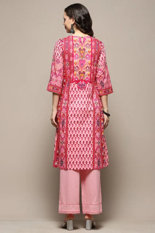 Ladies Pink Cotton Printed Straight Suit Set - Image 4