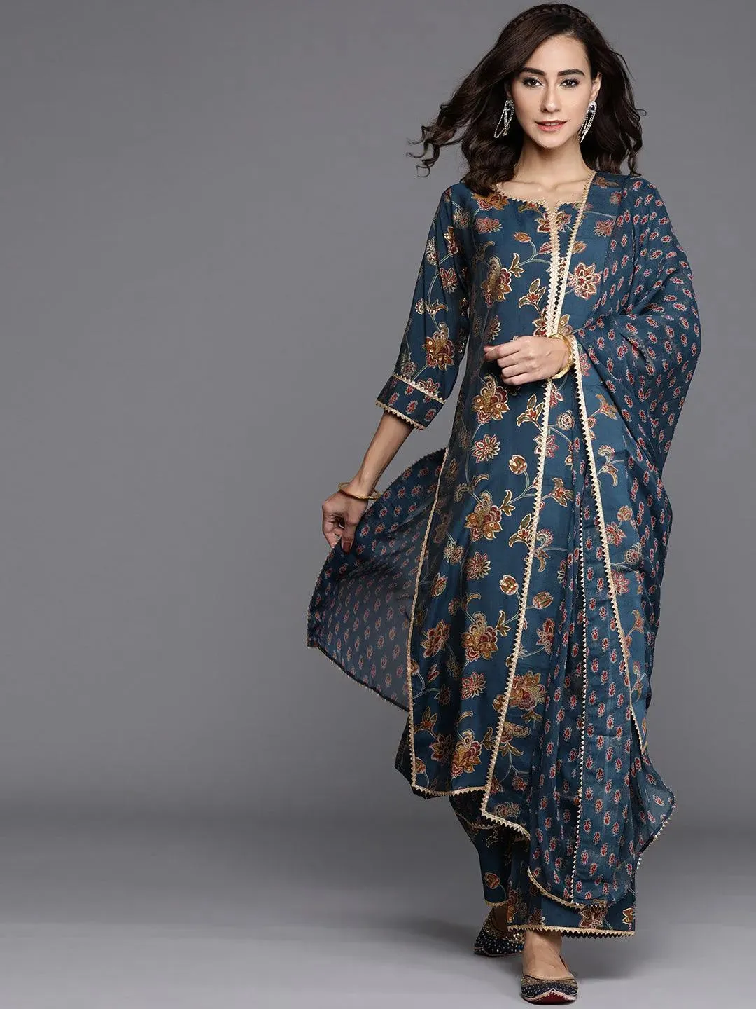 Women Blue Printed Silk Blend Straight Kurta With Palazzos & Dupatta - Image 5