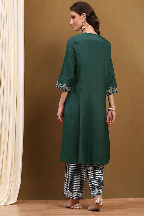 Women Green Modal Embroidered Festive Kalidar Suit Set - Image 3