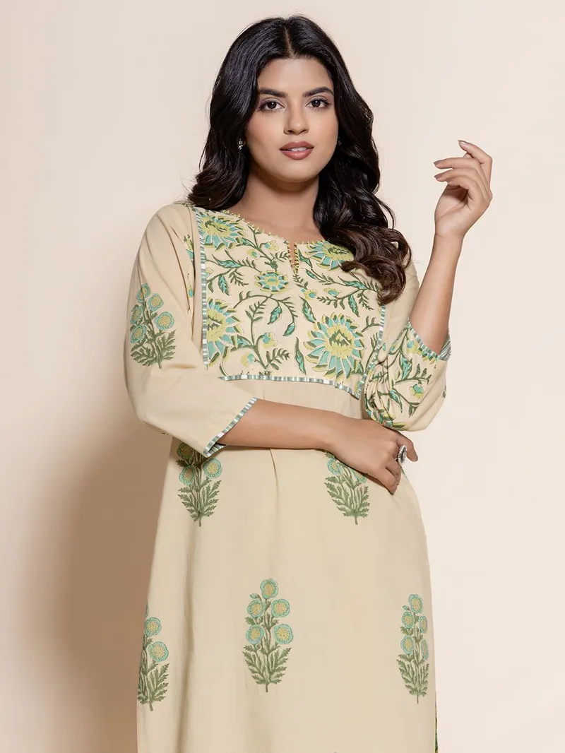 Women Beige Hand Block Printed Cotton Kurta with Pants- Set - Image 5