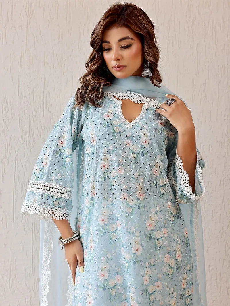 Women Blue Printed Cotton Kurta with Palazzo- Set - Image 4