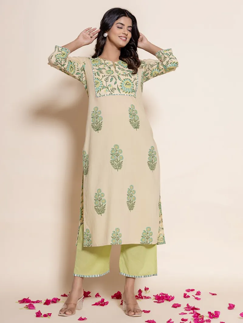 Women Beige Hand Block Printed Cotton Kurta with Pants- Set - Image 6