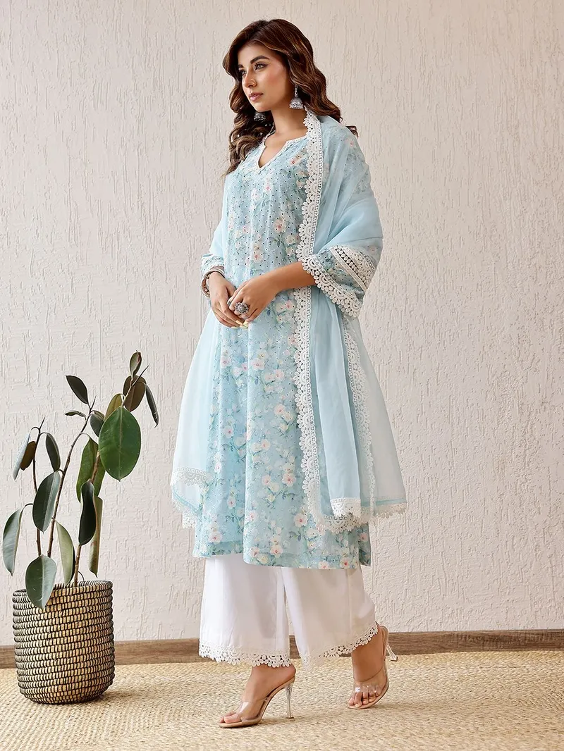 Women Blue Printed Cotton Kurta with Palazzo- Set - Image 2